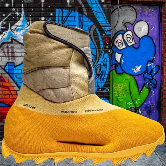 banana yeezy